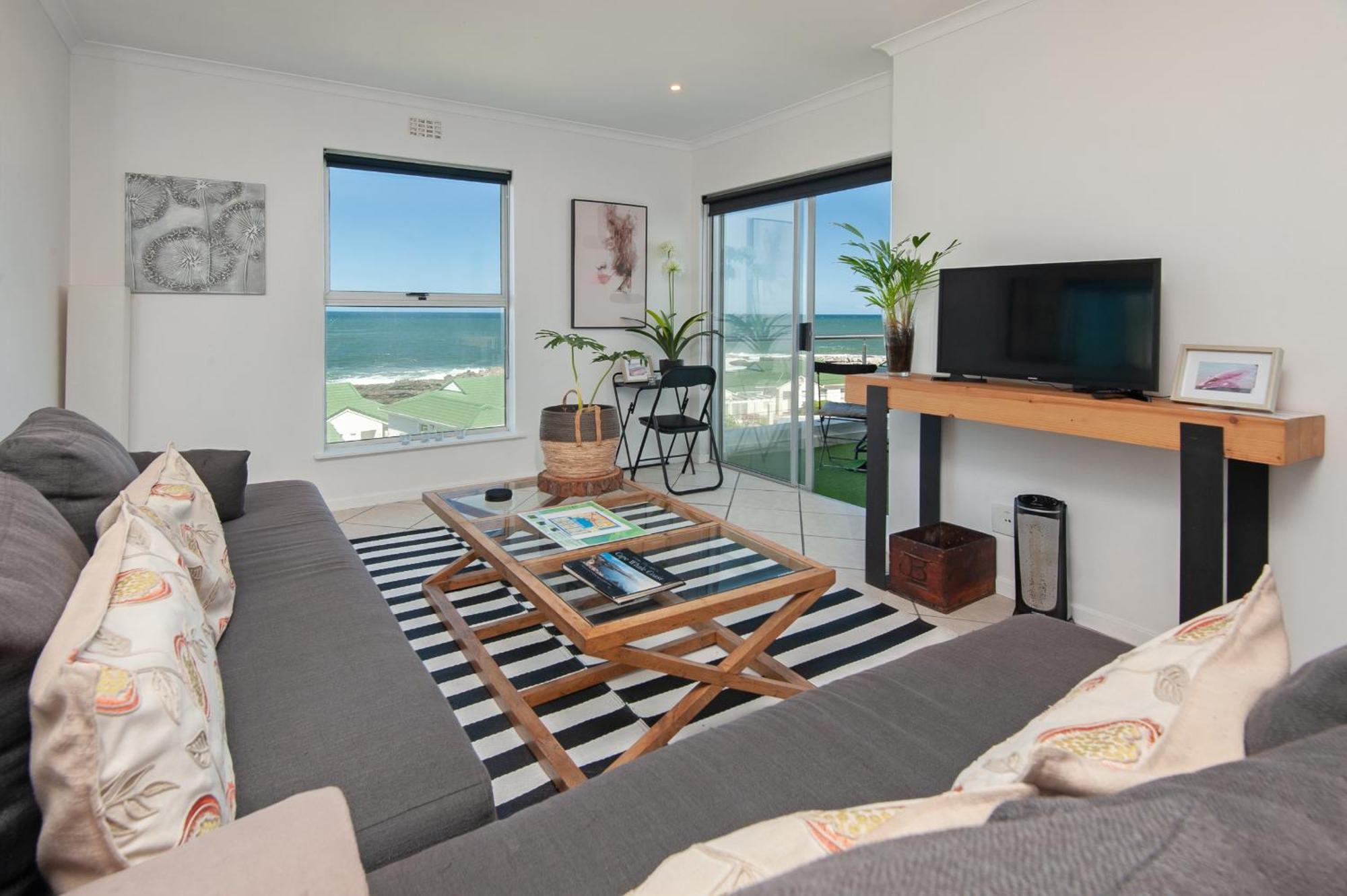 Apartment 49 Whalerock Hermanus